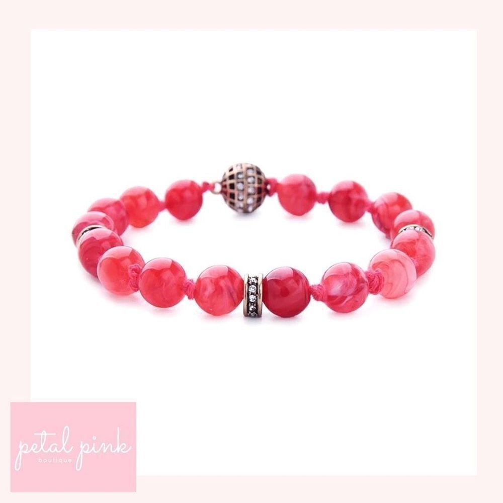 BEAUTIFUL Red Stone Bracelet w Metal n Crystal Magnetic Closure Boho